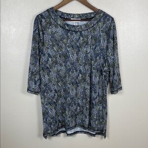 CJ Banks 1X Navy and Olive Top. New